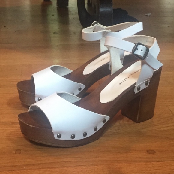 fiveseventyfive sandals